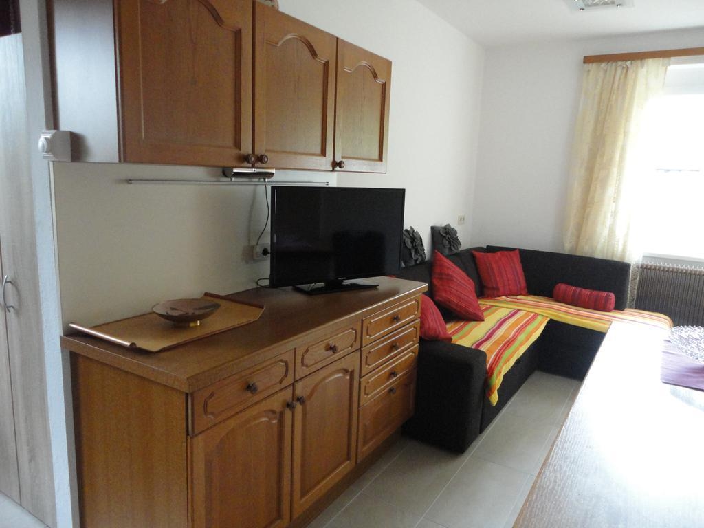 Ferienhaus Burgblick Трефен Екстериор снимка