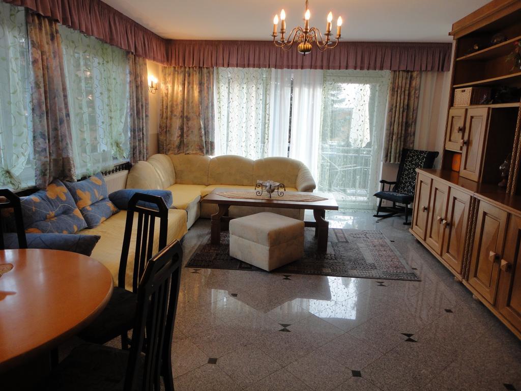 Ferienhaus Burgblick Трефен Екстериор снимка