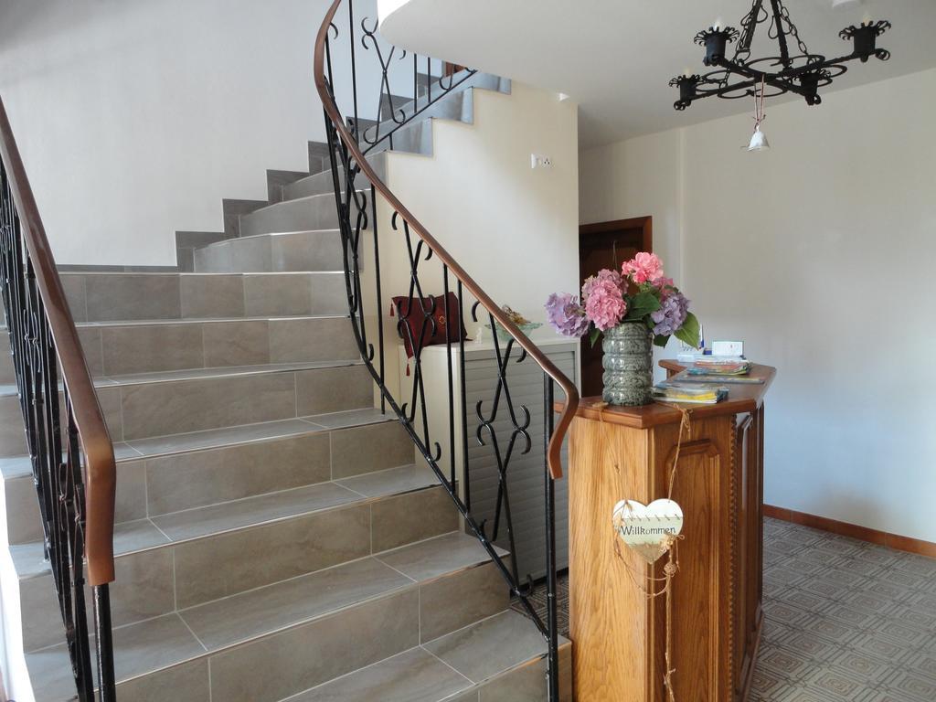 Ferienhaus Burgblick Трефен Екстериор снимка