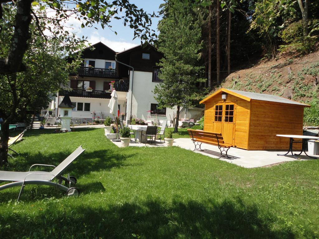 Ferienhaus Burgblick Трефен Екстериор снимка